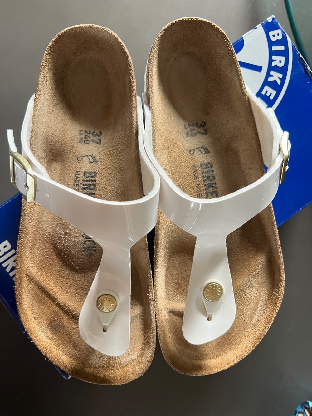 Birkenstock Gizeh White Thong Sandals with Gold Buckle 37